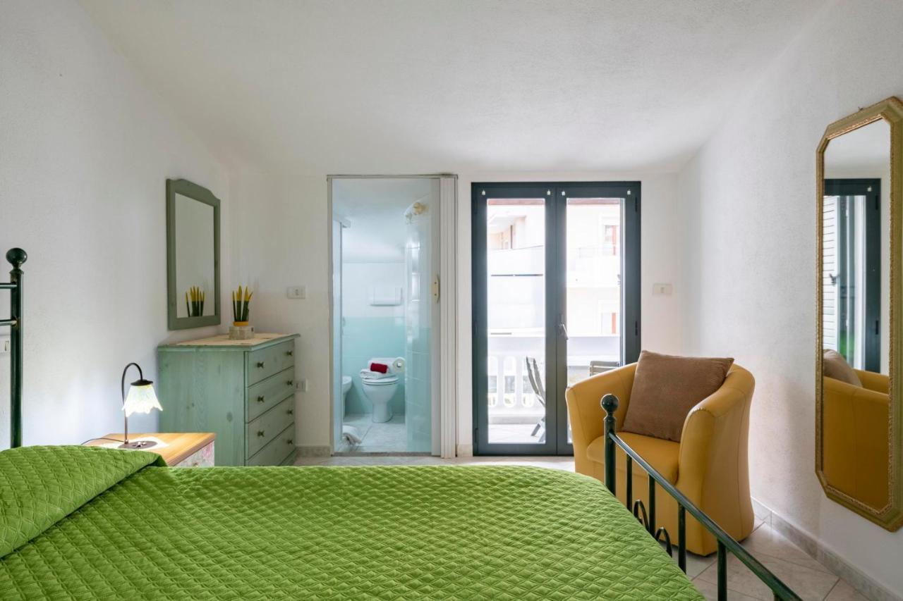 Appartamento Holiday Cala Gonone Exteriör bild