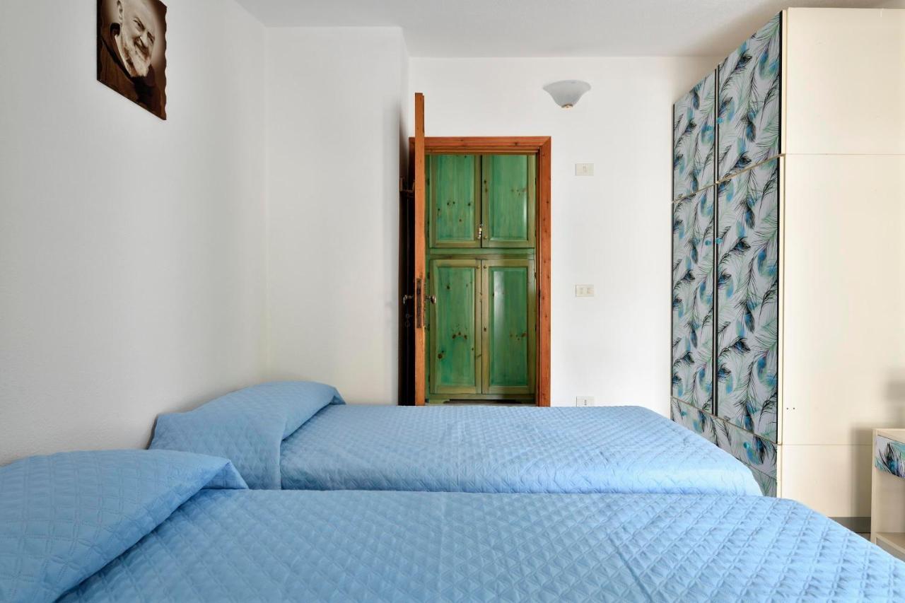Appartamento Holiday Cala Gonone Exteriör bild